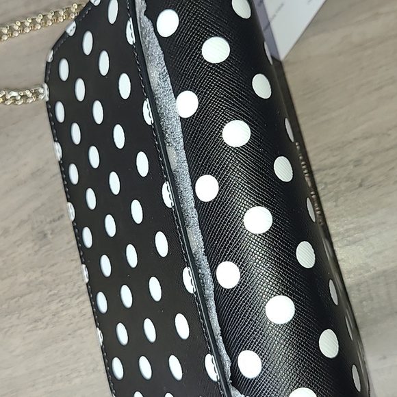 Kate Spade Clutch Card Holder with Gift Bag - Picture 5 of 11